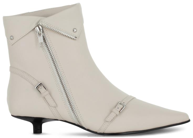 60TRR4 Senso Spring/Summer 21 Felix Chalk